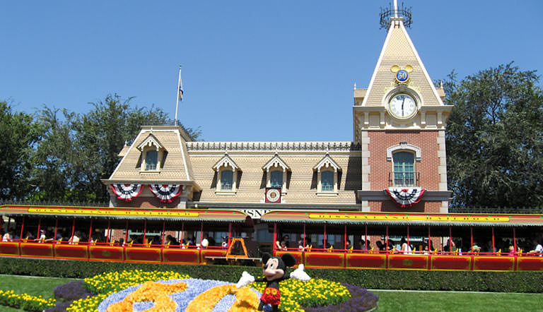 ディズニー オールデイ 17時間 1パーク Joyland La Tours